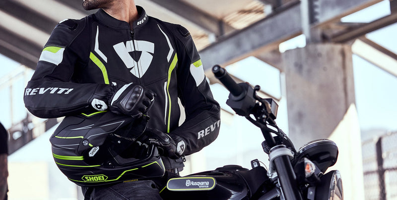 Motorradjacke aus Leder oder Textil – was ist die bessere Wahl?
