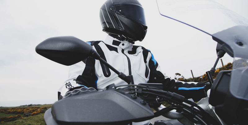 What is the best quiet motorcycle helmet in 2025?