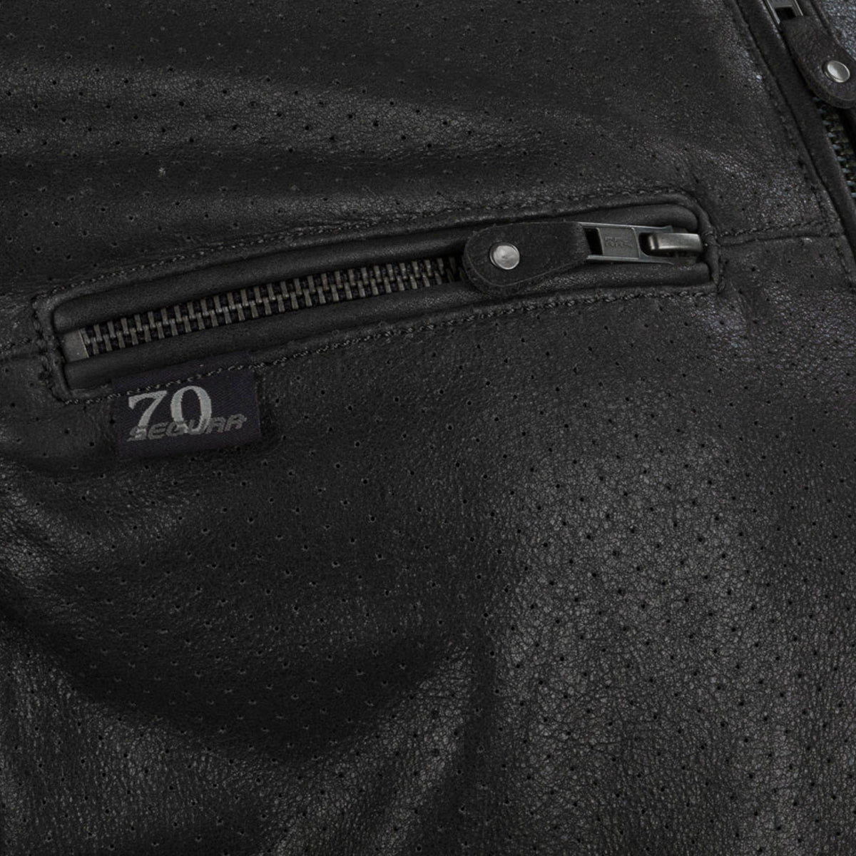 Express Black Black