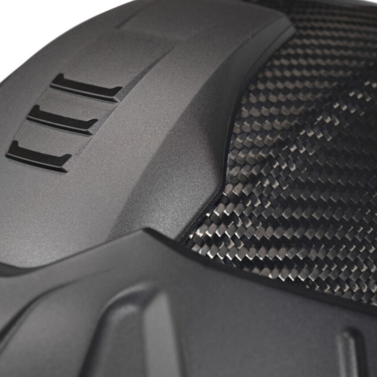 E2 Carbon