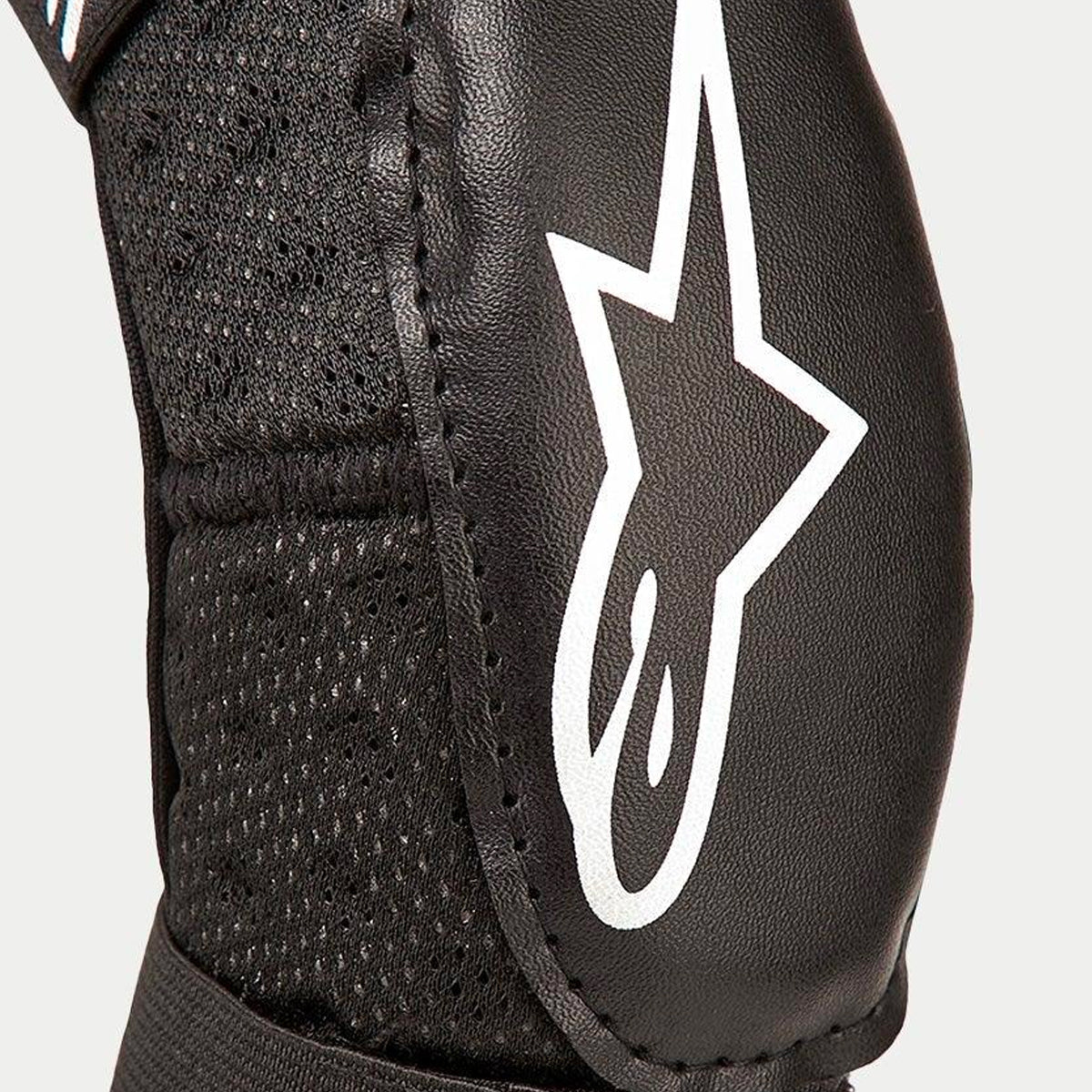 Bionic Action Kickstart Elbow Guard Black Red