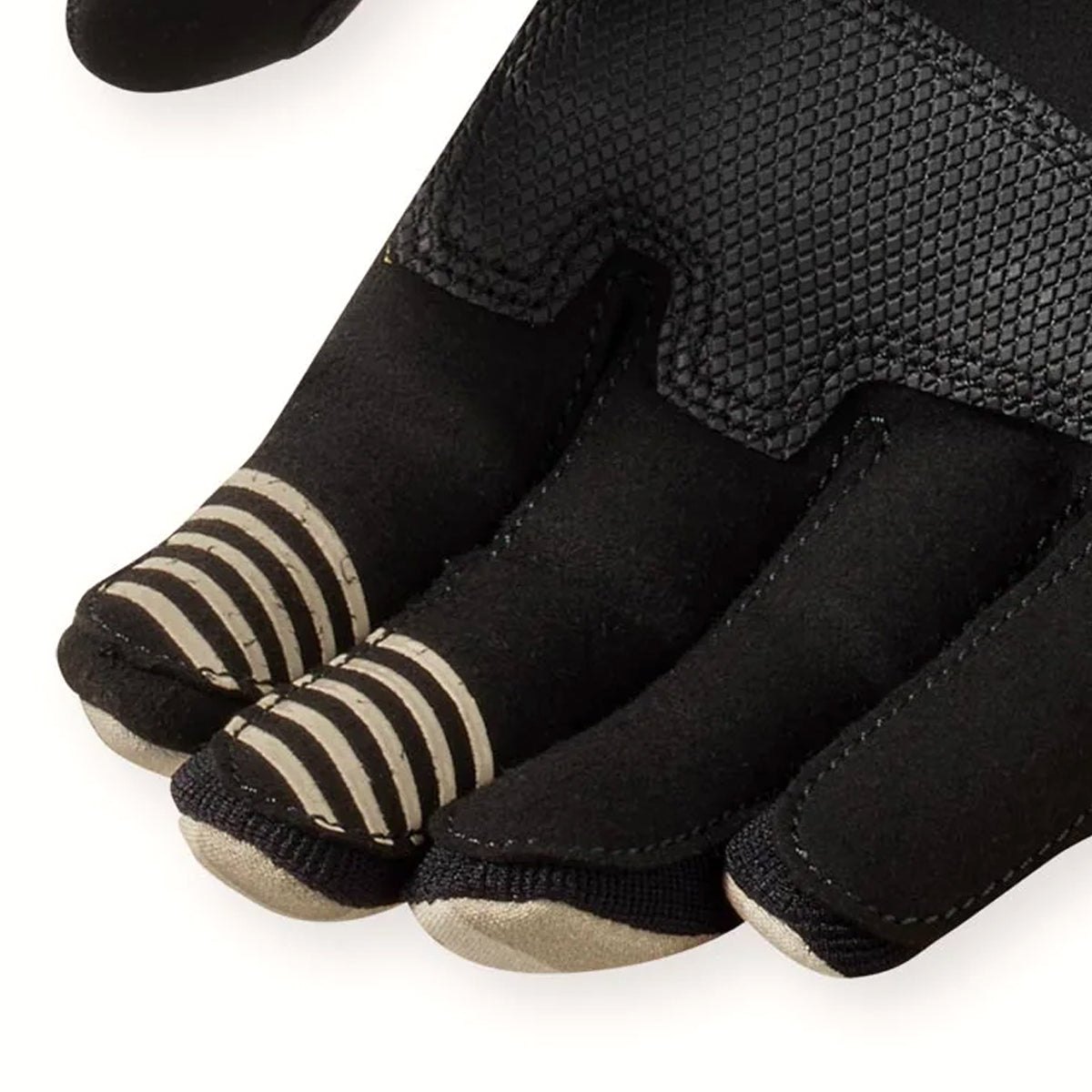 Surge Sand Black