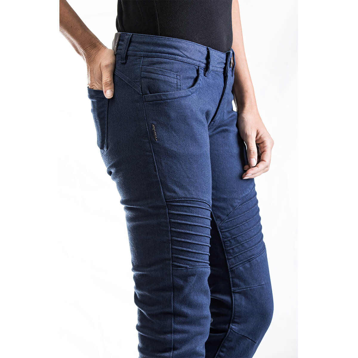 Vicky Navy