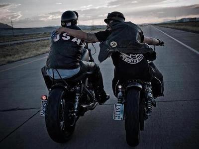 Quel blouson moto choisir pour l'hiver ? - Live Love Ride - Le